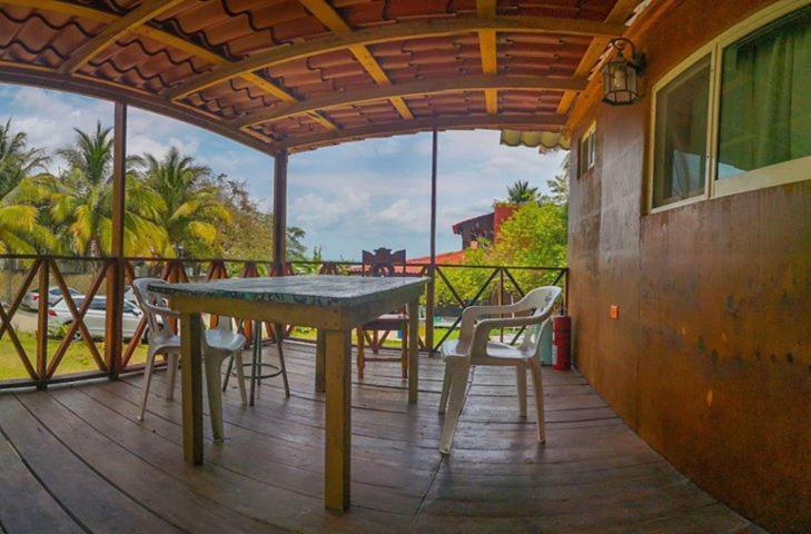 Green Monkey Hostel บากาลาร์ ภายนอก รูปภาพ